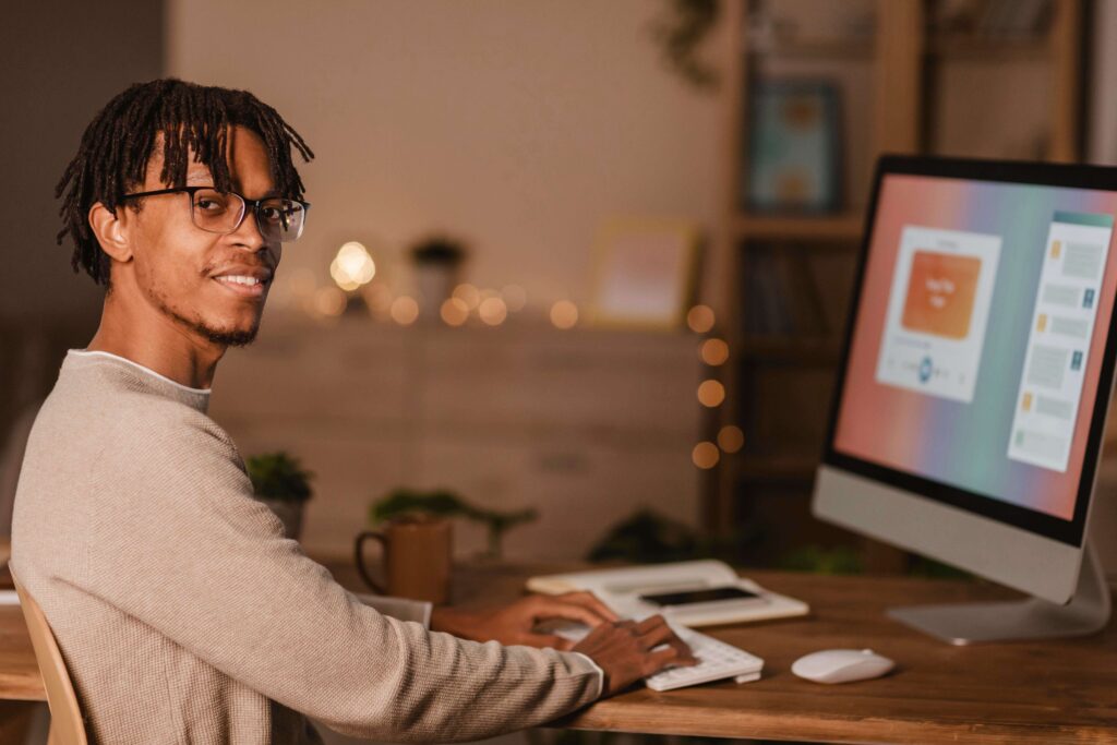 How to Monetize Your Work as a Designer in 2025